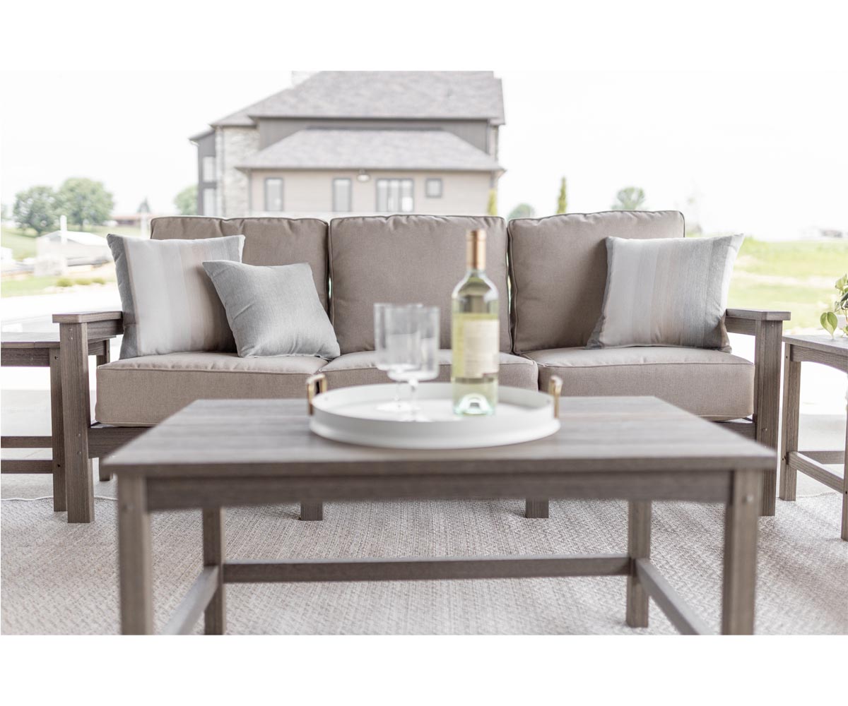 Camden Camden Sofa Outdoors